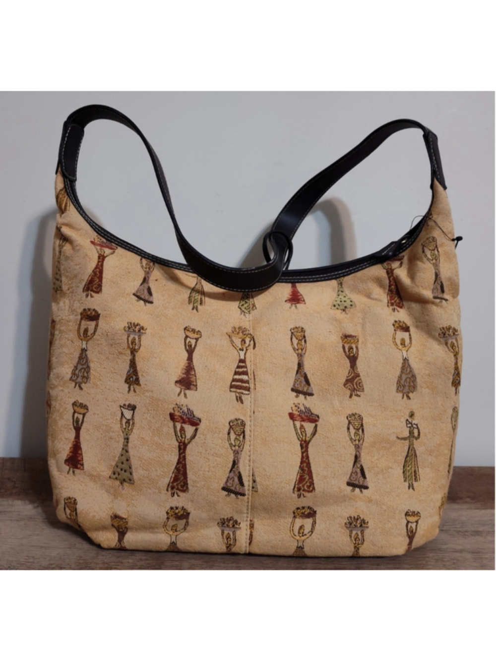 Etienne Aigner Carry Away Collection Tribal Ladies Hobo Handbag NWT - Picture 4 of 14